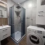 شقة Przestronne M Przyjazne Dzieciom I Zwierzetom *